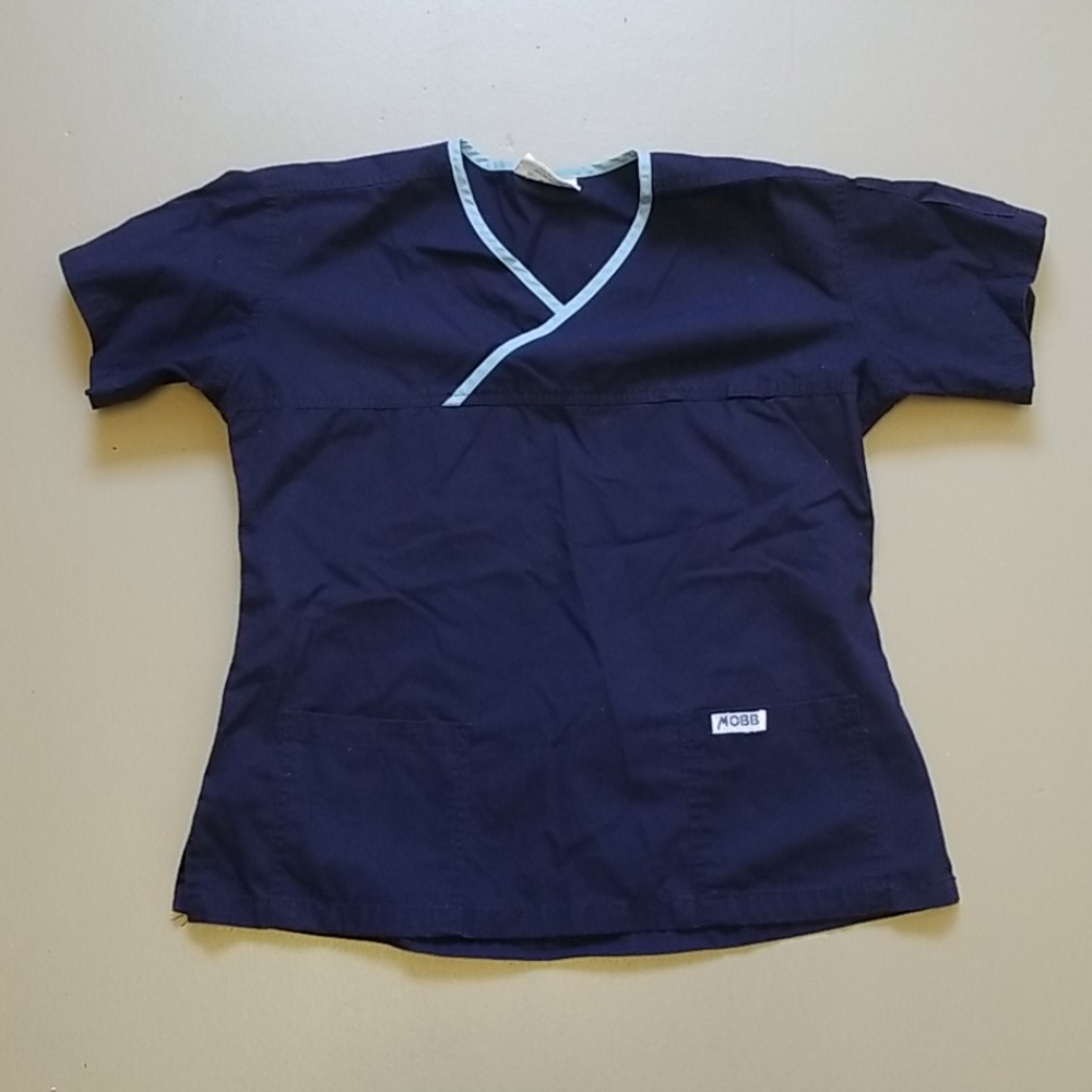 ❤MOBB Scrub top - Navy with light blue piping SM